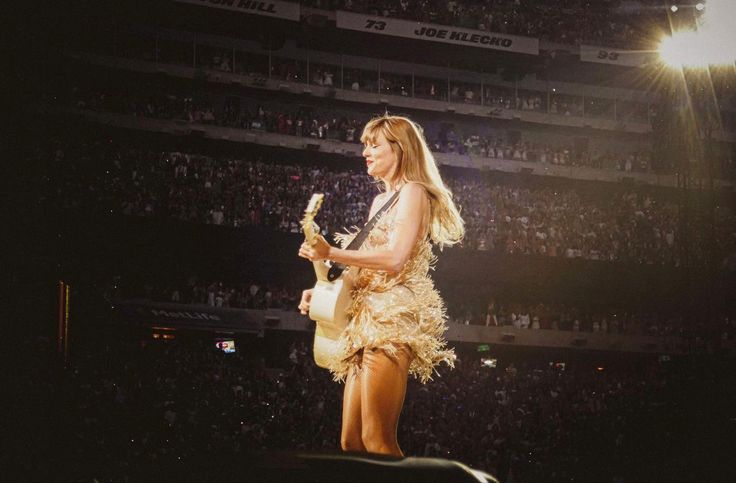 Fearless — Foto 1