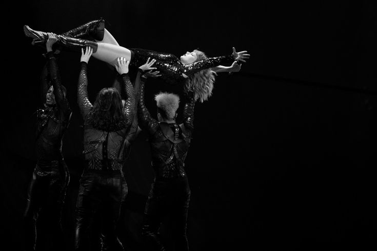Reputation — Foto 9